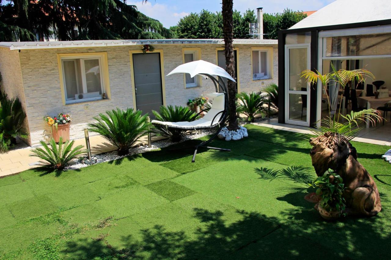 Exclusive Passion Bed & Breakfast Rho Exterior photo