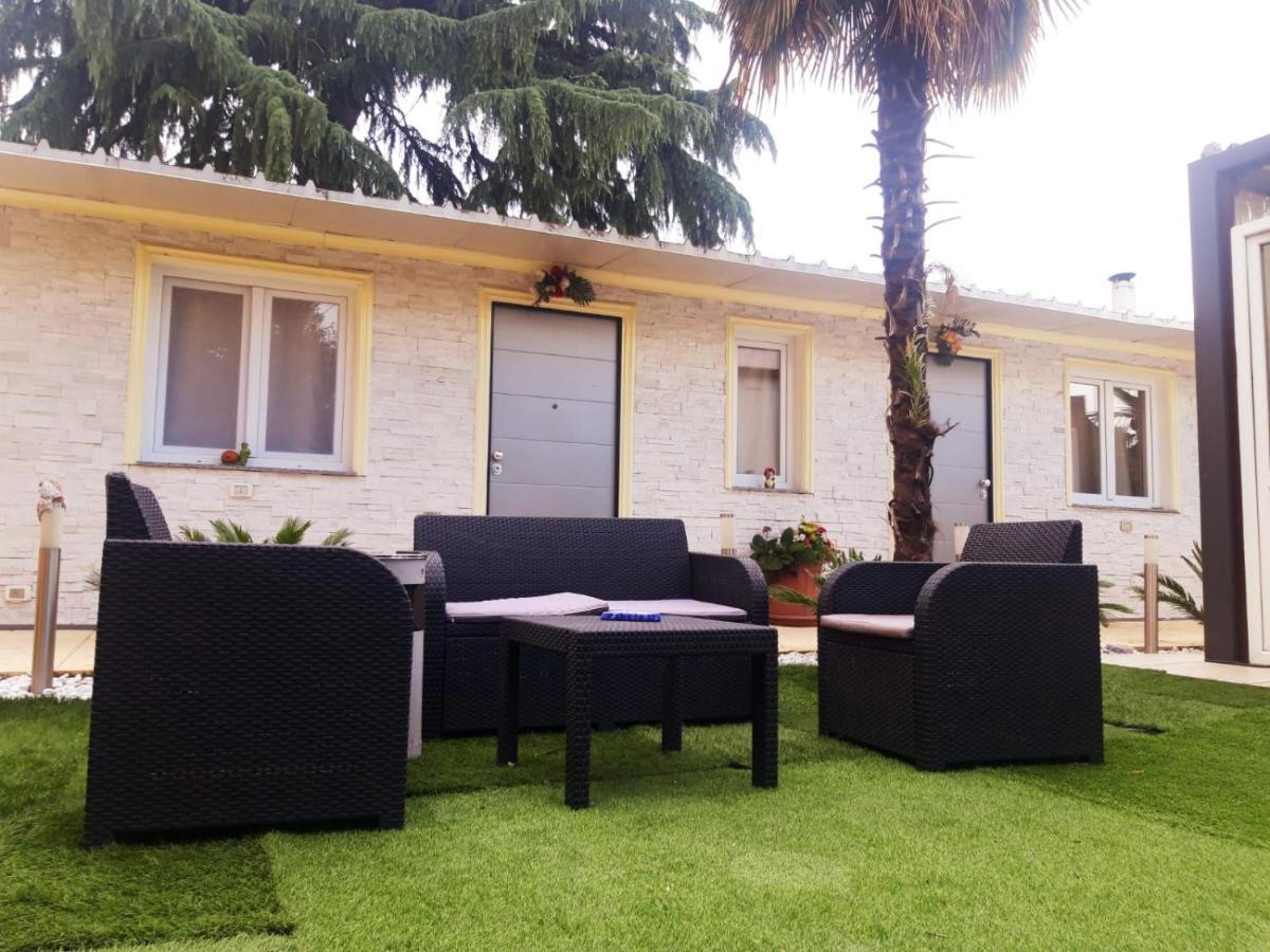 Exclusive Passion Bed & Breakfast Rho Exterior photo