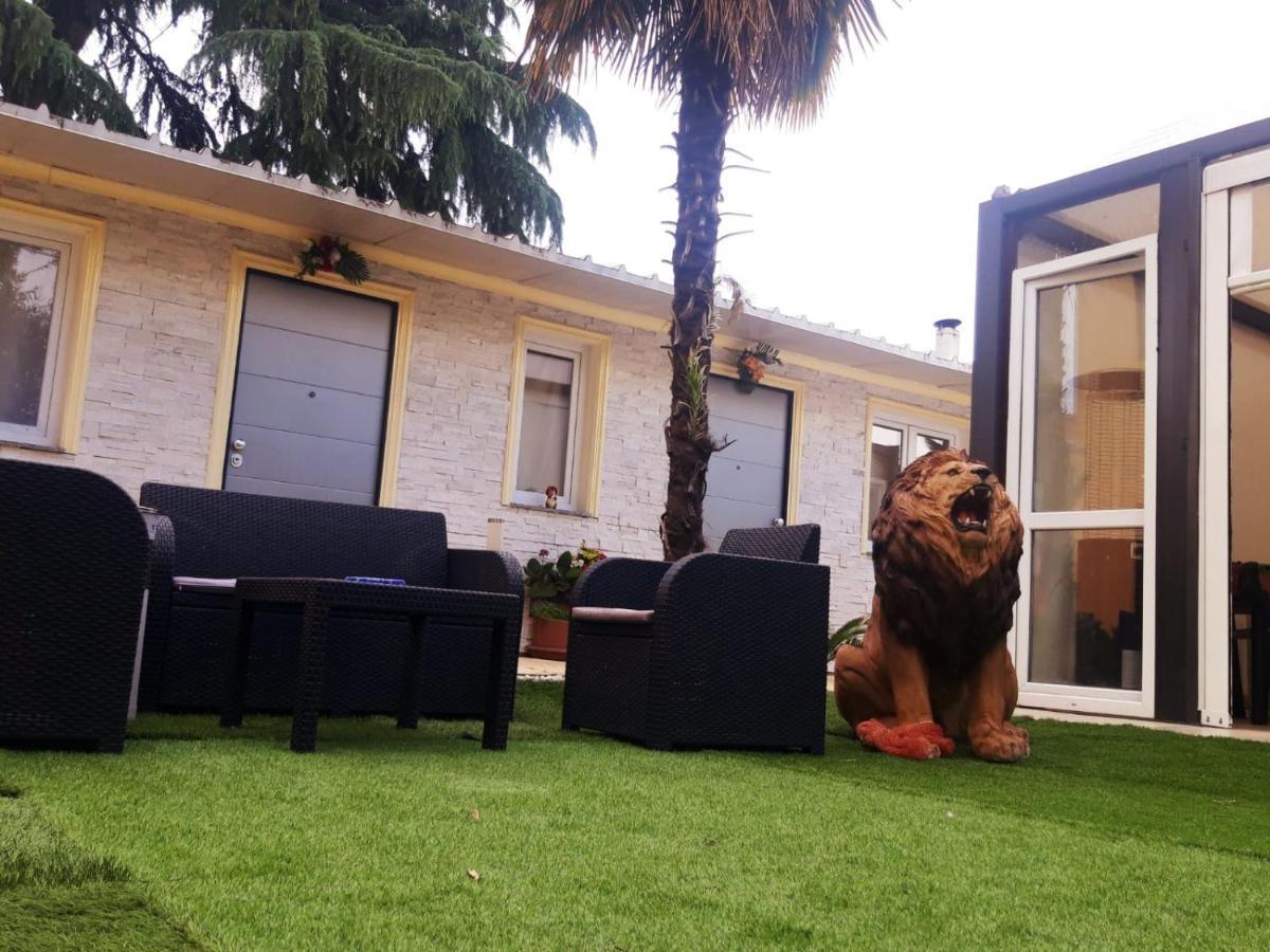 Exclusive Passion Bed & Breakfast Rho Exterior photo